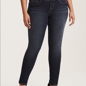 Torrid Premium Stretch Skinny Jeans 20XS